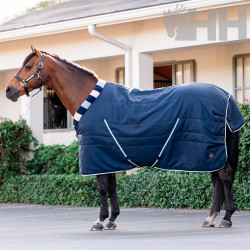 MANTA HORSEWARE NEWMARKET COSY CUADRA MEDIUM (200g)